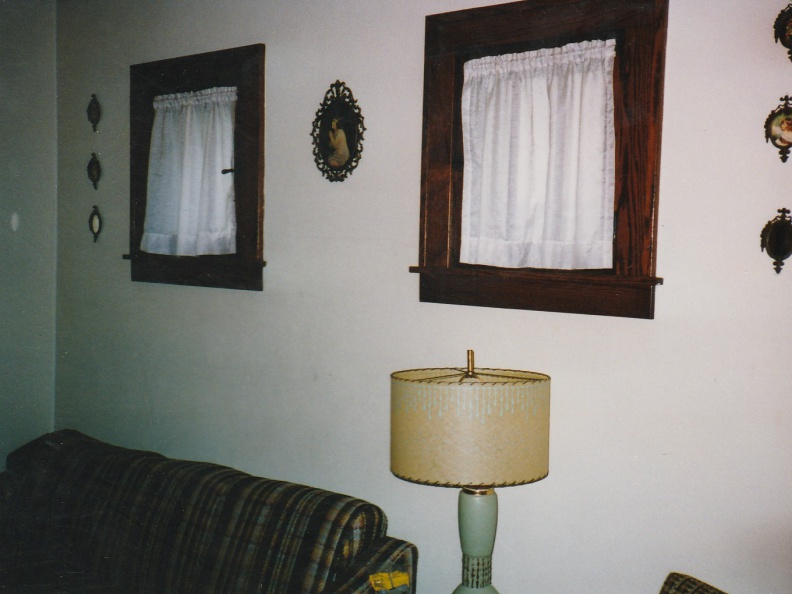 1993-07-HouseHunting-002.jpg
