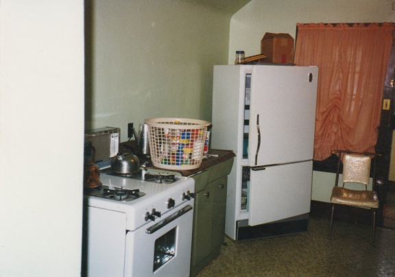 1993-07-HouseHunting-022