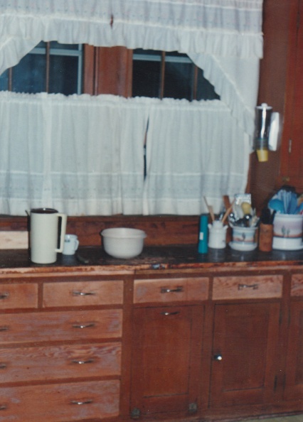 1994-07-Kitchen-010.jpg