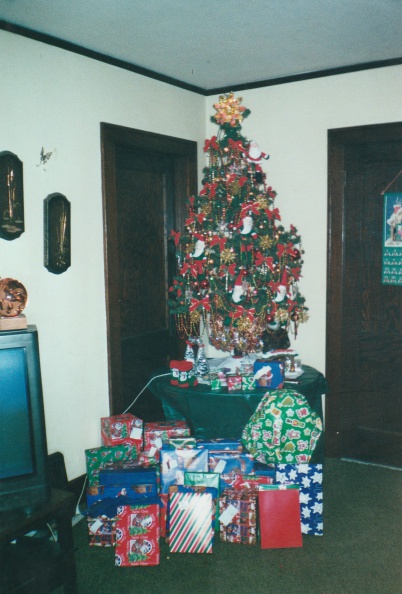 2000-10-Christmas-025.jpg